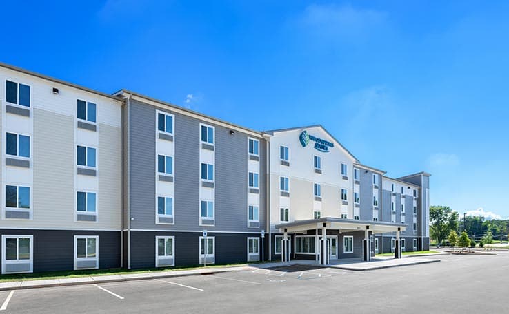 WoodSpring Suites Huntsville - Research Park photo 1 of 18