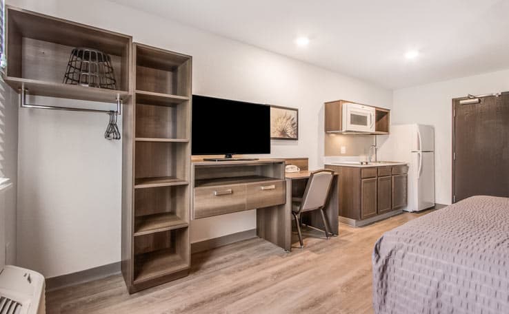 WoodSpring Suites Doral Miami Airport photo 8 of 22