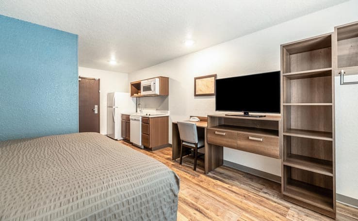 WoodSpring Suites Sanford North I-4 Orlando Area photo 10 of 19