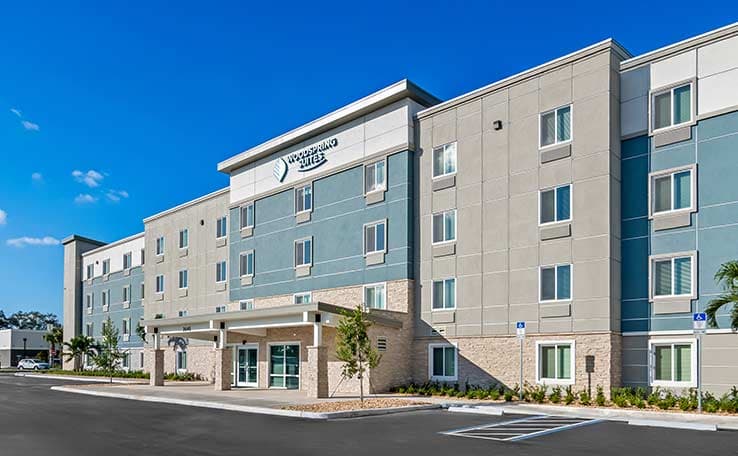 WoodSpring Suites Palm Springs - West Palm Beach photo 1 of 17