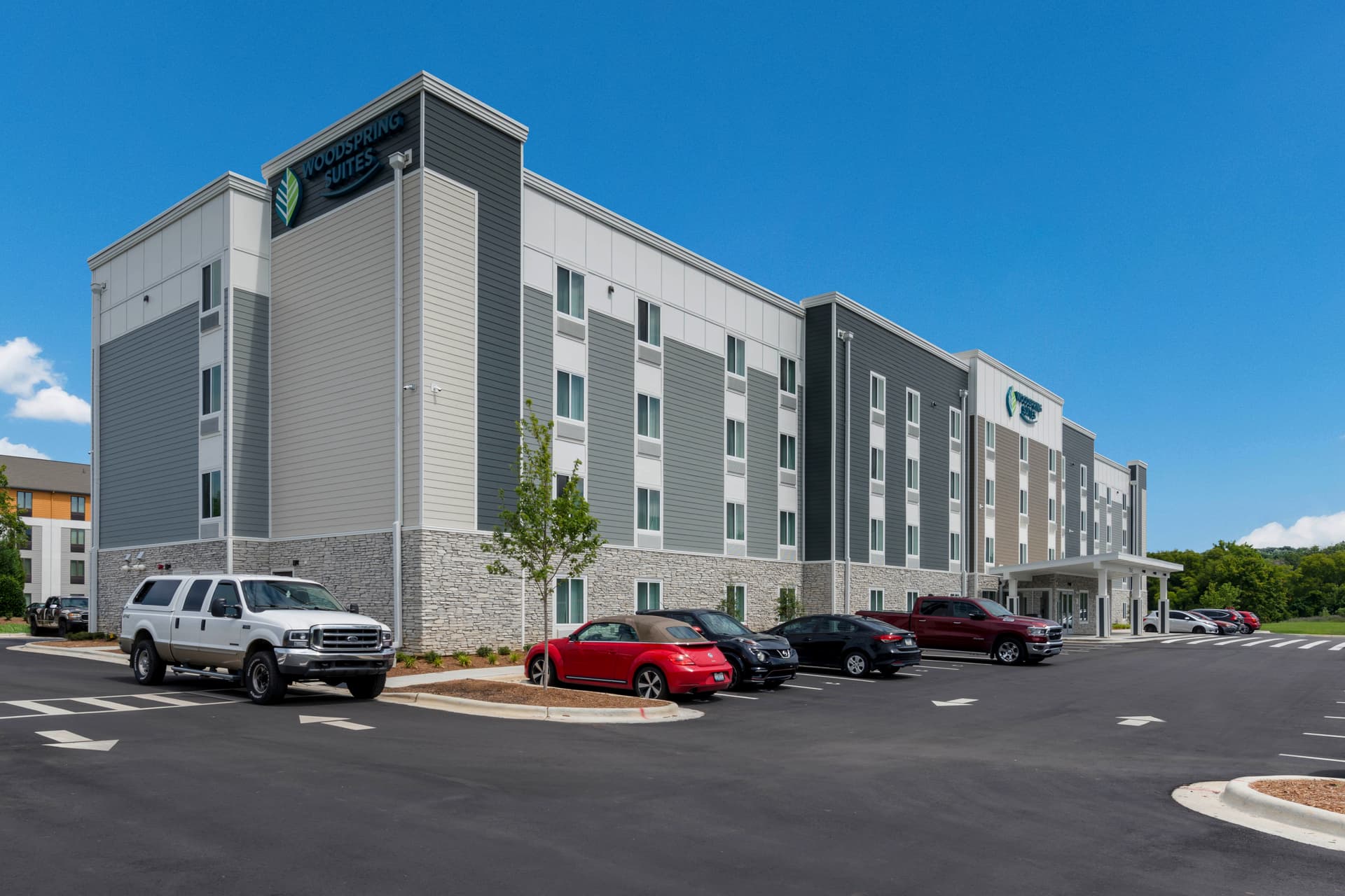 WoodSpring Suites Southington photo 1 of 17