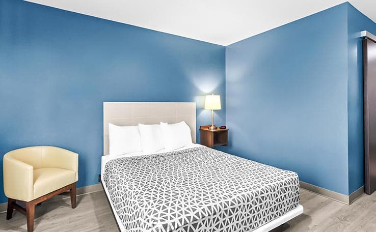 WoodSpring Suites South Houston Hobby photo 16 of 20