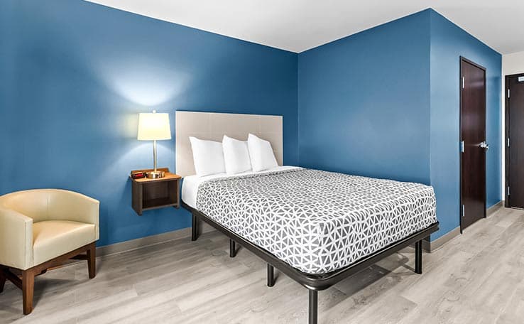 WoodSpring Suites South Houston Hobby photo 10 of 20