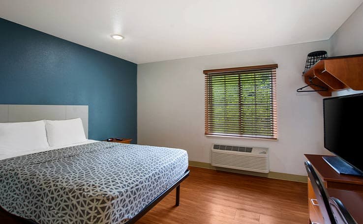 WoodSpring Suites Louisville Southeast photo 6 of 16
