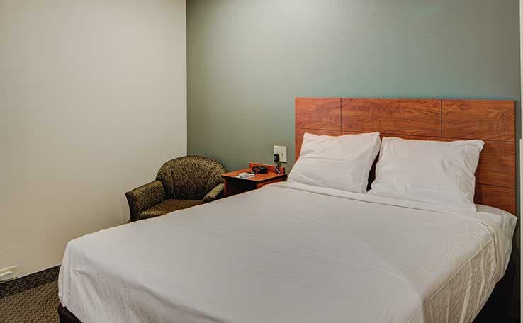 WoodSpring Suites Columbus NE I-270 Airport photo 7 of 18