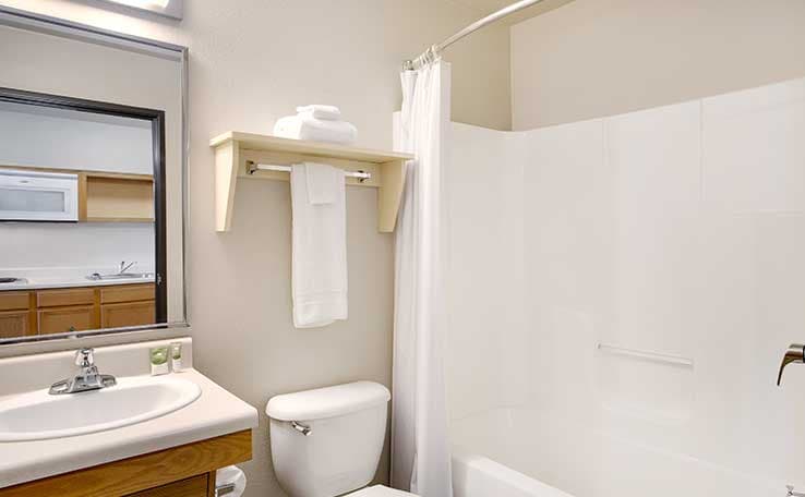 WoodSpring Suites Cincinnati Fairfield photo 9 of 15