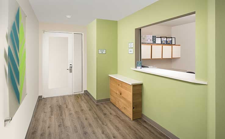 WoodSpring Suites Savannah Garden City photo 2 of 12