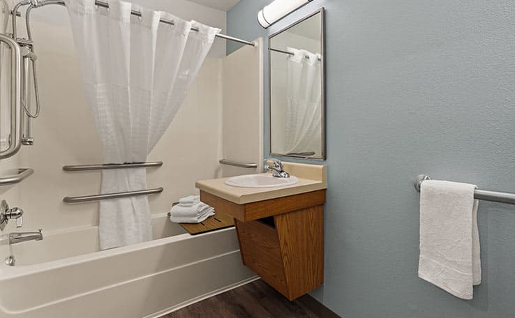 WoodSpring Suites Greenville Simpsonville photo 14 of 18
