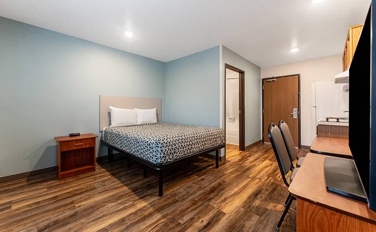 WoodSpring Suites Greenville Simpsonville photo 6 of 18