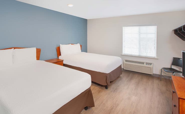WoodSpring Suites Springdale photo 8 of 13