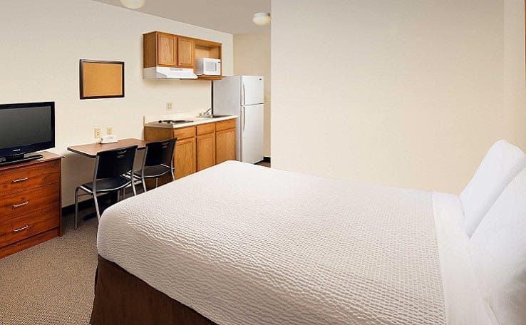 WoodSpring Suites Williston photo 4 of 13