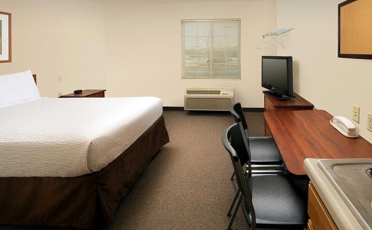 WoodSpring Suites Williston photo 5 of 13