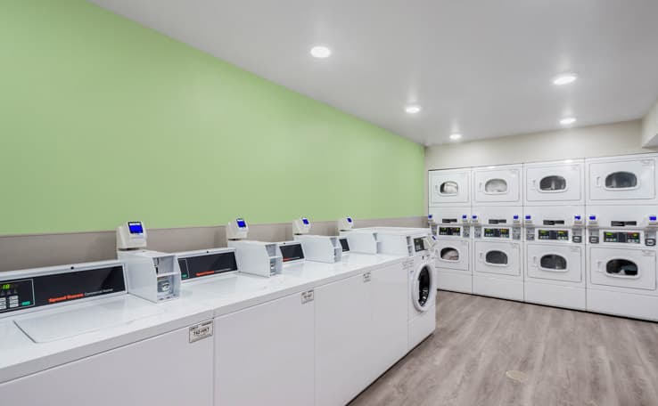 WoodSpring Suites Chicago Addison photo 5 of 15