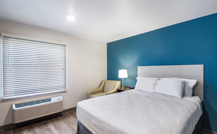 WoodSpring Suites Chicago Addison photo 6 of 15