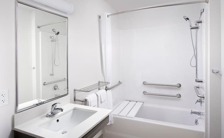 WoodSpring Suites Seattle Everett photo 17 of 21