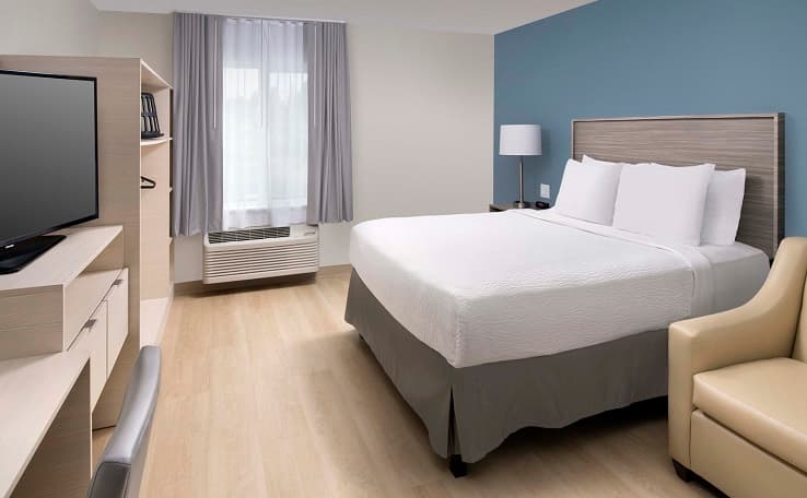 WoodSpring Suites Seattle Everett photo 10 of 21
