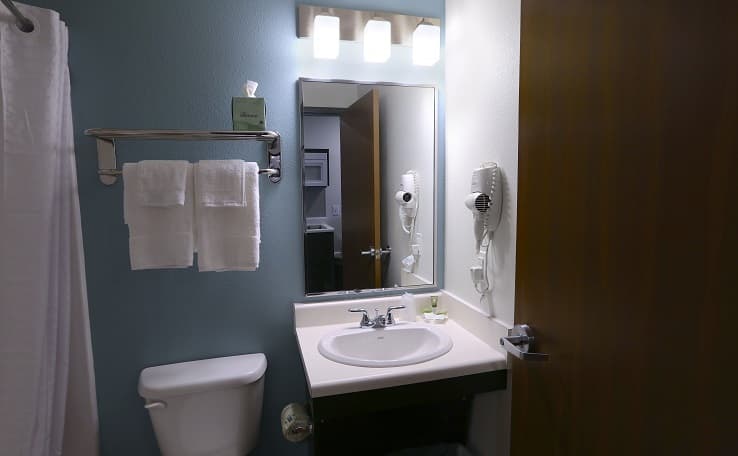 WoodSpring Suites Las Colinas - Northwest Dallas photo 11 of 19